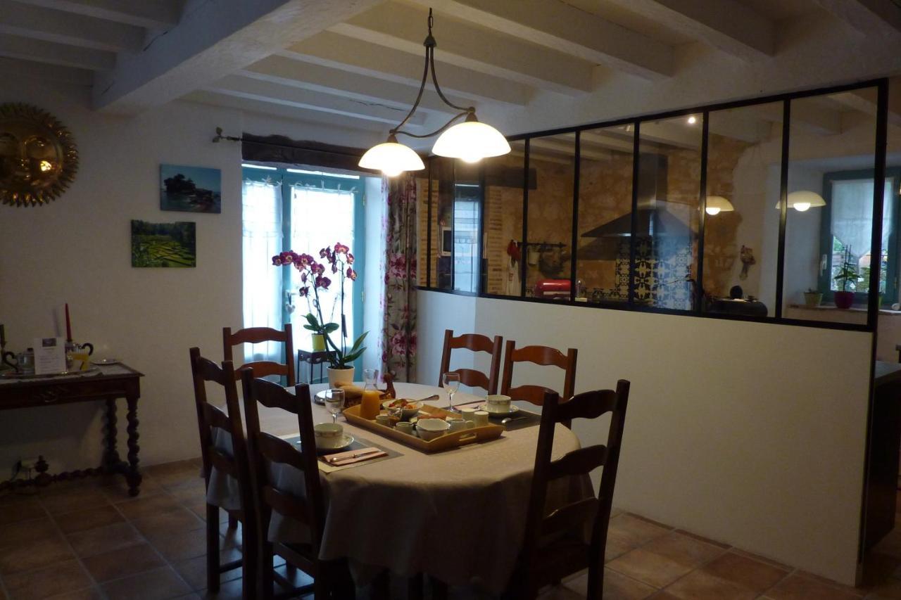 Chez Beatrice Et Gerard Bed & Breakfast Saint-Leon-d'Issigeac Exterior foto